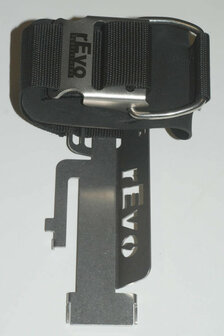 Travel tank fixation diluent side