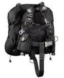 Aluminium Comfort Harness III Signature System with Deep Ocean 2.0 Wing (~22,2 - 27,2 kg) Aluminium Comfort Harness III Signature System with Deep Ocean 2.0 Wing (~22,2 - 27,2 kg)